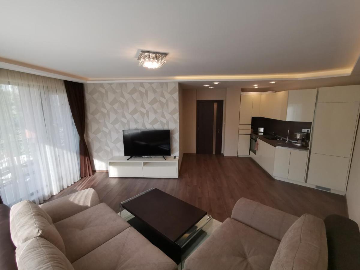 וארנה City Center Lux Apartment מראה חיצוני תמונה