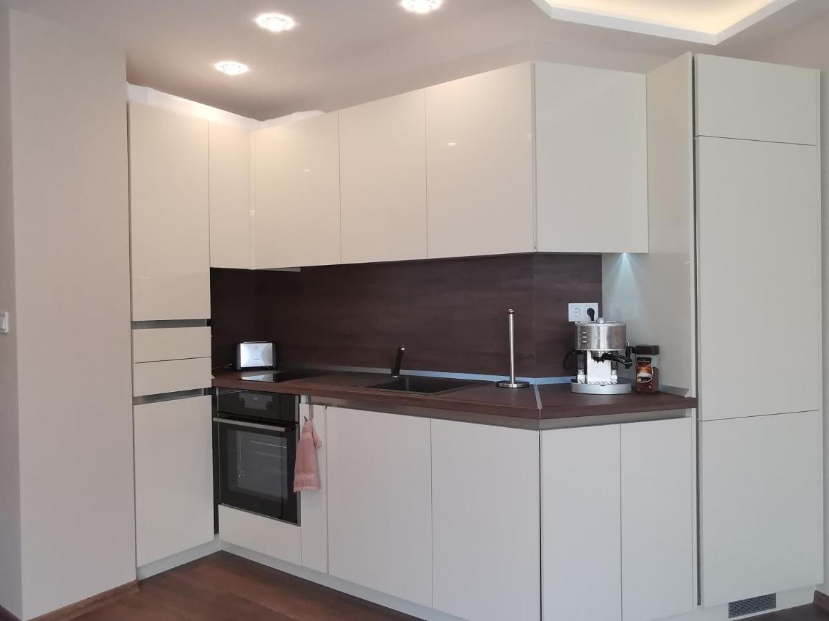 וארנה City Center Lux Apartment מראה חיצוני תמונה
